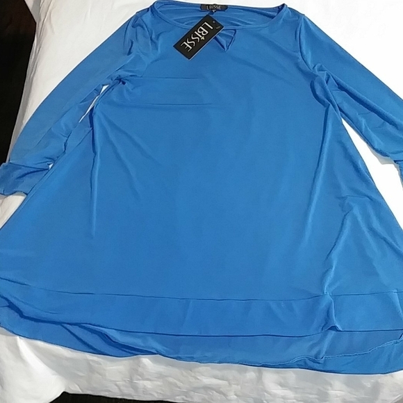NWT L Bisse womens top - Picture 1 of 4